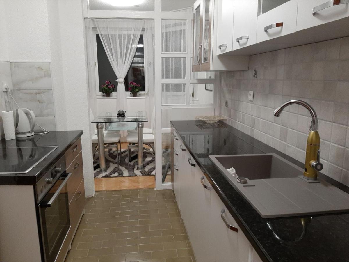Apartman Hana Sanski Most Zewnętrze zdjęcie
