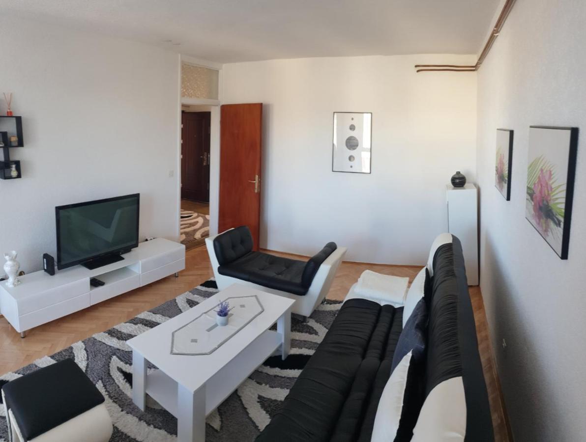 Apartman Hana Sanski Most Zewnętrze zdjęcie